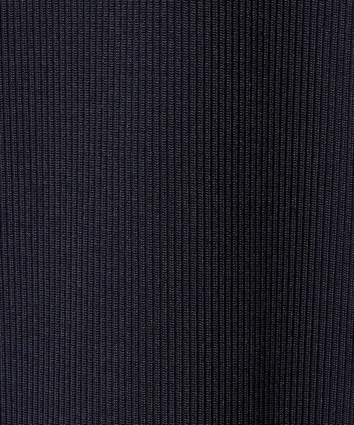 UNITED ARROWS（ユナイテッドアローズ）の「リブ バイカラーパイピング Tシャツ（Tシャツ/カットソー・レディース・ネイビー/ベージュ/ダークブラウン/ワイン・FREE）」の9枚目の写真