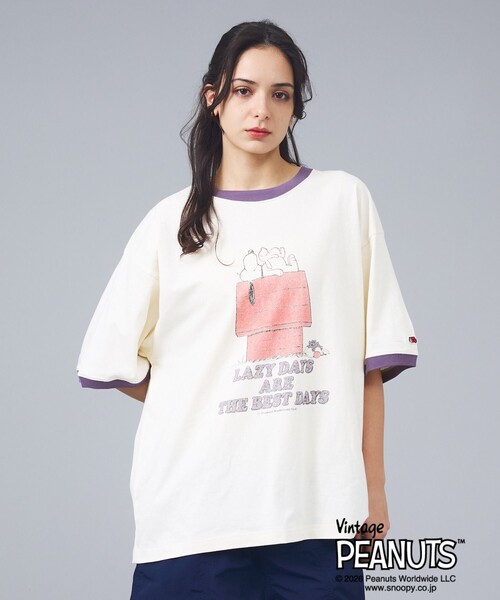 FRUIT OF THE LOOM（フルーツオブザルーム）の「【FRUIT OF THE LOOM/フルーツ・オブ・ザ・ルーム】FRUIT OF THE LOOM×PEANUTS/半袖/Tシャツ/スヌーピー（Tシャツ/カットソー・メンズ・パープル/スミクロ/ピンク・L/M）」の2枚目の写真