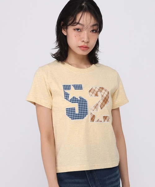 AMESWORLDWIDE（アメスワールドワイド）の「AMES WORLDWIDE／52スターアップリケTシャツ（Tシャツ/カットソー・レディース・レッド/グレー/イエロー・SMALL/MEDIUM）」の2枚目の写真