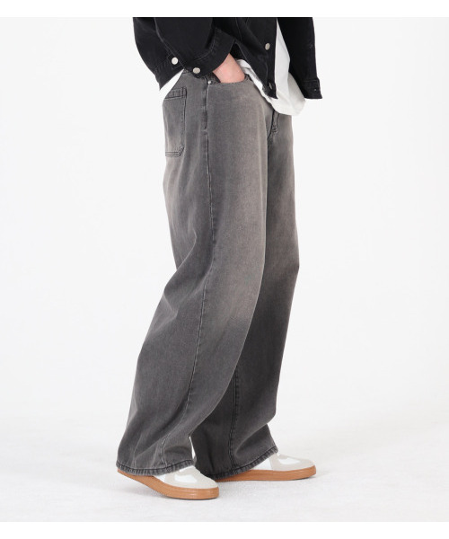 BUTTON SEOUL（ボタンソウル）の「ツイストセミバルーンデニムパンツ[ブラック]（デニムパンツ・メンズ・その他・XL）」の9枚目の写真