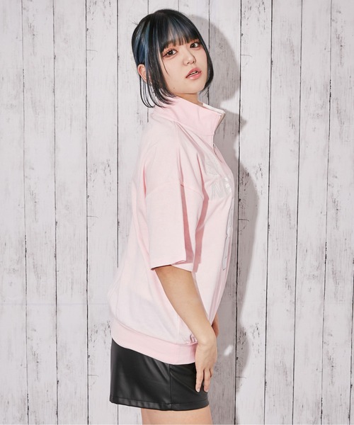 GORGE(ゴージ)の「《ナンバーロゴ×ハーフジップ》ビッグシルエットTシャツ/ストリート/春夏秋/全3色(Tシャツ/カットソー・レディース・ピンク/グリーン/ネイビー・F)」の16枚目の写真