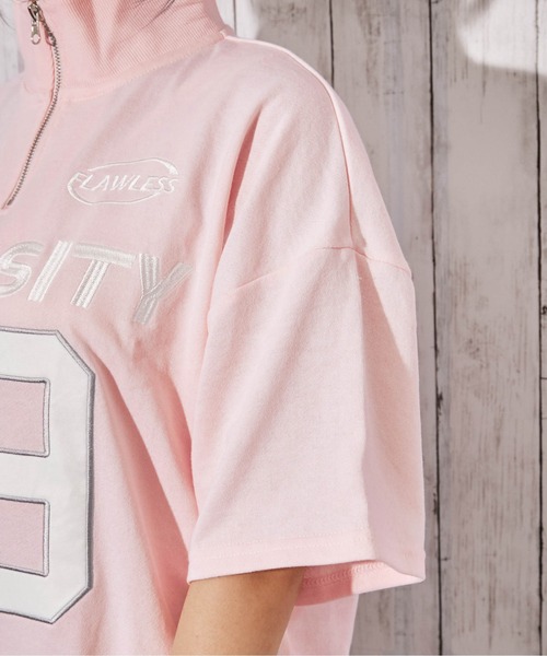 GORGE(ゴージ)の「《ナンバーロゴ×ハーフジップ》ビッグシルエットTシャツ/ストリート/春夏秋/全3色(Tシャツ/カットソー・レディース・ピンク/グリーン/ネイビー・F)」の12枚目の写真