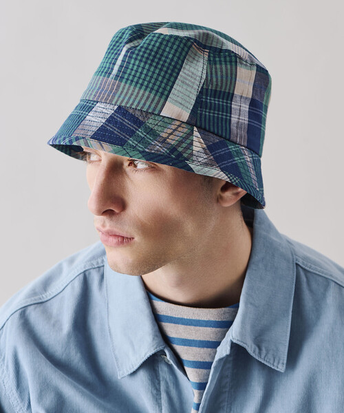 Bshop(ビショップ)の「cableami | マドラスチェック バケットハット MEN(ハット・メンズ・ホワイト系その他/ブルー系その他・M/L)」の1枚目の写真