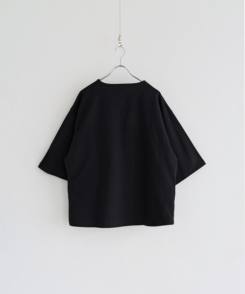 LILL(リル)の「シルバーパーツヘビーウエイトコットンヘンリーネックハーフスリーブカットソー(Tシャツ/カットソー・メンズ・チャコールグレー/ブラック/ホワイト/ブルーグレー/ワイン・XL/L/M/S)」の21枚目の写真