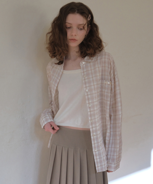 OURNOSTALGIA(アワー ノスタルジア)の「Marais Seersucker Check Shirt_Pink(O26SH01)(シャツ/ブラウス・レディース・PINK・FREE)」の1枚目の写真