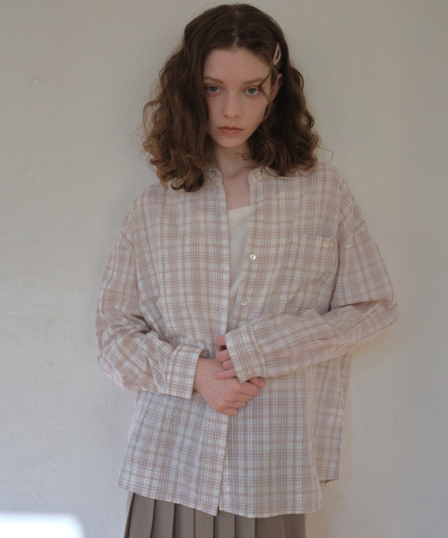 OURNOSTALGIA(アワー ノスタルジア)の「Marais Seersucker Check Shirt_Pink(O26SH01)(シャツ/ブラウス・レディース・PINK・FREE)」の2枚目の写真