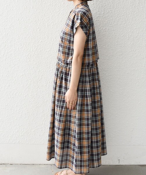 SHIPS Colors(シップス カラーズ)の「SHIPS Colors:〈手洗い可能〉マドラス チェック レイヤード ライク ワンピース◇(ワンピース・レディース・ブラウン/ピンク・ONE SIZE)」の6枚目の写真