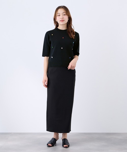 QUEENS COURT(クイーンズコート)の「カラービジューハーフスリーブニット(ニット/セーター・レディース・ブラック/オフホワイト・M)」の9枚目の写真