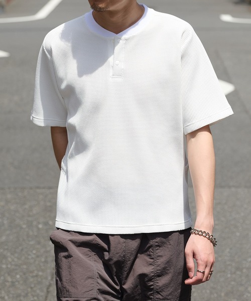 narifuri(ナリフリ)の「【narifuri】マルチワッフルヘンリーネックTシャツ NF1224(Tシャツ/カットソー・メンズ・チャコールグレー/ライトグレー/ホワイト/ブラック/ターコイズブルー・M/XL/S/L)」の15枚目の写真