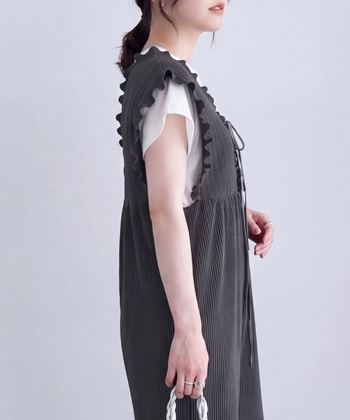 SELECT LEVERY(セレクトリベリー)の「ポケット付き セルフカット 2wayギャザーミニプリーツオールインワン(サロペット/オーバーオール・レディース・チャコール/グレイッシュベージュ/ブラック・FREE)」の14枚目の写真
