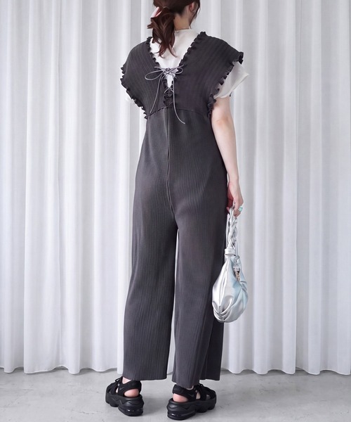 SELECT LEVERY(セレクトリベリー)の「ポケット付き セルフカット 2wayギャザーミニプリーツオールインワン(サロペット/オーバーオール・レディース・チャコール/グレイッシュベージュ/ブラック・FREE)」の15枚目の写真