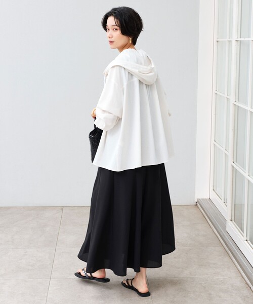 green label relaxing（グリーンレーベルリラクシング）の「［size SHORTあり］フード ギャザー シャツ  UVカット 通気性 吸水速乾（シャツ/ブラウス・レディース・オフホワイト/ダークブラウン/ベージュ・SHORT/FREE）」の13枚目の写真
