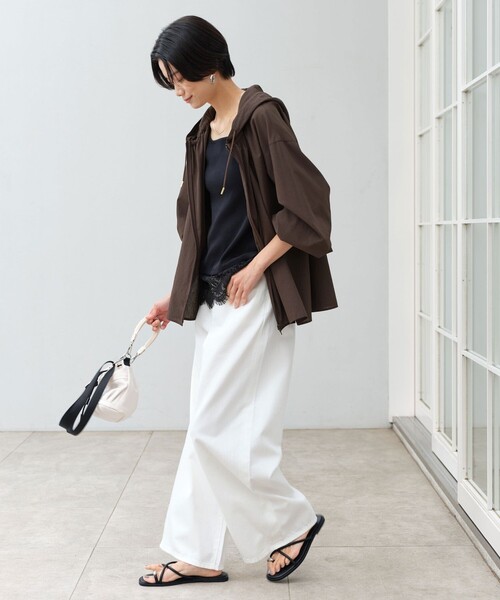 green label relaxing（グリーンレーベルリラクシング）の「［size SHORTあり］フード ギャザー シャツ  UVカット 通気性 吸水速乾（シャツ/ブラウス・レディース・オフホワイト/ダークブラウン/ベージュ・SHORT/FREE）」の21枚目の写真