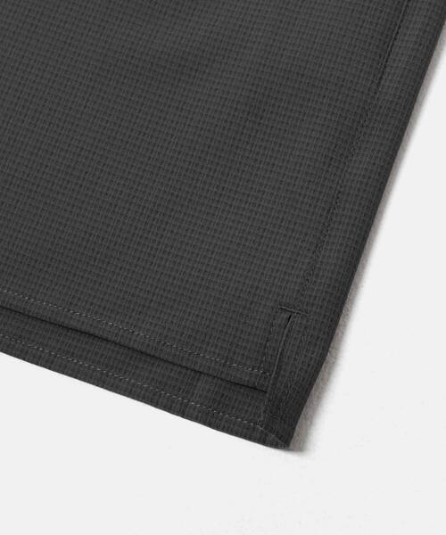 URBAN RESEARCH ROSSO MEN（アーバンリサーチロッソメン）の「『WEB限定』『XLサイズあり』『吸水速乾』Air Stretch バンドカラーシャツ（シャツ/ブラウス・メンズ・ブラウン/ネイビー/チャコールグレー/ブラック・X-LARGE/LARGE/MEDIUM/SMALL）」の17枚目の写真