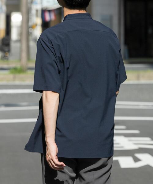 URBAN RESEARCH ROSSO MEN（アーバンリサーチロッソメン）の「『WEB限定』『XLサイズあり』『吸水速乾』Air Stretch バンドカラーシャツ（シャツ/ブラウス・メンズ・ブラウン/ネイビー/チャコールグレー/ブラック・X-LARGE/LARGE/MEDIUM/SMALL）」の20枚目の写真