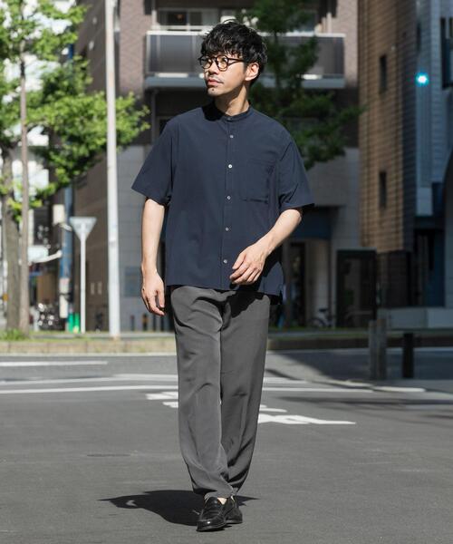 URBAN RESEARCH ROSSO MEN（アーバンリサーチロッソメン）の「『WEB限定』『XLサイズあり』『吸水速乾』Air Stretch バンドカラーシャツ（シャツ/ブラウス・メンズ・ブラウン/ネイビー/チャコールグレー/ブラック・X-LARGE/LARGE/MEDIUM/SMALL）」の21枚目の写真