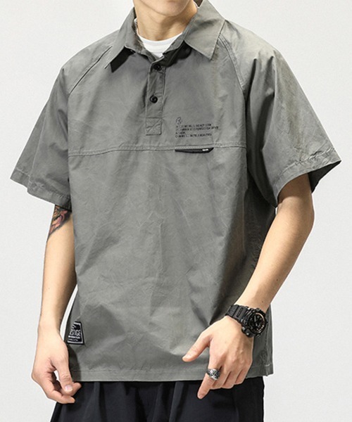 KELVIN(ケルヴァン)の「Pullover Short Sleeve Tech Shirt プルオーバー 半袖テックシャツ(シャツ/ブラウス・メンズ・グレー/ブラック・MEDIUM/LARGE)」の1枚目の写真