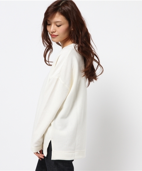 MOUSSY（マウジー）の「V/N LOOSE COMBI TOPS（Tシャツ/カットソー・レディース・ライトブラック/ライトブルー/オフホワイト・FREE）」の5枚目の写真