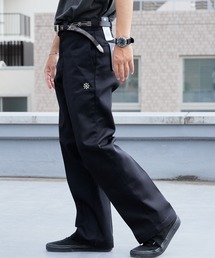 HTC（エイチティーシー）の「HTC/エイチティーシー×Dickies/ディッキーズ FLOWER TQ 874 スタッズデザイン チノパン TCツイル センタープレス スケーターパンツ メンズ 2026年春夏（チノパンツ）」