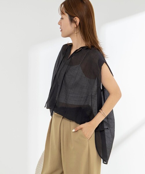 NOLLEY’S(ノーリーズ)の「【WEB限定】ウォッシャブルライトカールマイヤーノースリーブオーバーブラウス(シャツ/ブラウス・レディース・ブラック/オレンジ/ブラウン・38)」の6枚目の写真