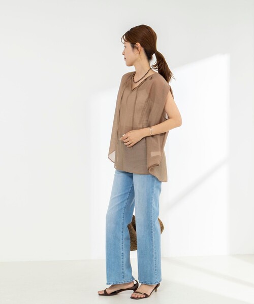 NOLLEY’S(ノーリーズ)の「【WEB限定】ウォッシャブルライトカールマイヤーノースリーブオーバーブラウス(シャツ/ブラウス・レディース・ブラック/オレンジ/ブラウン・38)」の16枚目の写真
