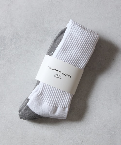 NUMBER (N)INE(ナンバーナイン)の「100% FINE COTTON 2-PACK PLAIN TWO-TONE RIB SOCKS / ファイン コットン100% 2パック プレーン ツートーン リブ ソックス(ソックス/靴下・メンズ・ブラック×グレー/ホワイト×グレー・25~27cm)」の11枚目の写真