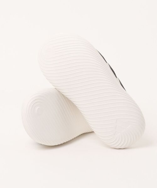 adidas(アディダス)の「【adidas】PURECHILL SLIDE(サンダル・メンズ・ホワイト×ブラック・25.5cm/26.5cm/27.5cm/28.5cm/29.5cm)」の3枚目の写真