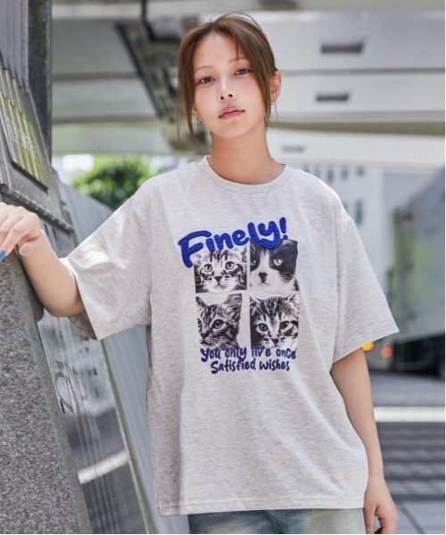 GORGE(ゴージ)の「《ネコフォト・サガラロゴ》プリントTシャツ/カジュアル×ストリート/春夏/全3色(Tシャツ/カットソー・レディース・オフホワイト/チャコール/オートミール・F)」の10枚目の写真