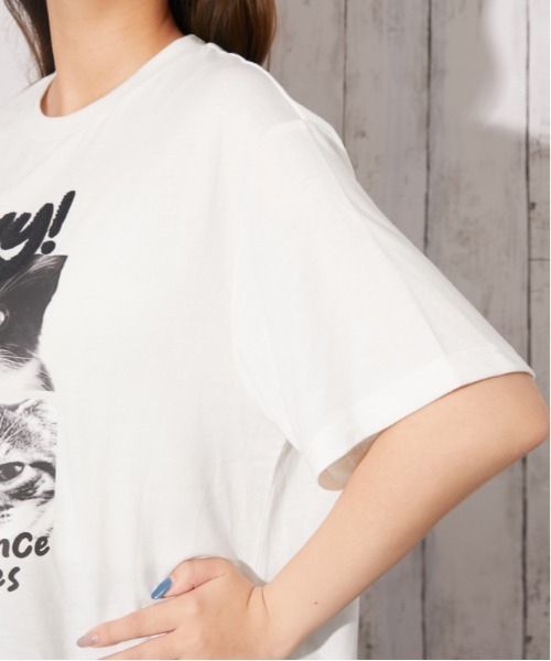 GORGE(ゴージ)の「《ネコフォト・サガラロゴ》プリントTシャツ/カジュアル×ストリート/春夏/全3色(Tシャツ/カットソー・レディース・オフホワイト/チャコール/オートミール・F)」の21枚目の写真