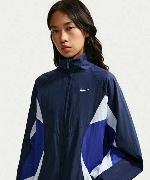 日本未発売限定モデルNike ウォームアップウェア ホワイト/ネイビー ナイキ スポーツウェア ウィメンズ オーバーサイズド トラック