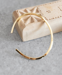 SENTI（センティ）の「SENTI センティ / TRIANGULAR FINE BANGLE シルバー925トライアングル細バングル ゴールド / 4098（バングル/リストバンド）」