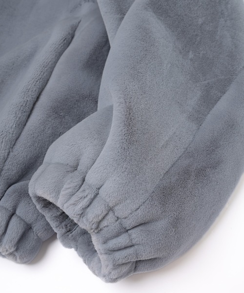 CULLNI(クルニ)の「Clean Eco Fur Zip Up Mnimal MA-1 Blouson(ブルゾン・メンズ・ブルーグレー/ベージュ/ブラック/グレー・1)」の8枚目の写真