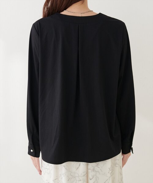 natural couture(ナチュラルクチュール)の「【sherbet line】接触冷感パール釦ブラウス(シャツ/ブラウス・レディース・ブラック/ベージュ/ミント/オフホワイト/ピンクベージュ・FREE)」の16枚目の写真