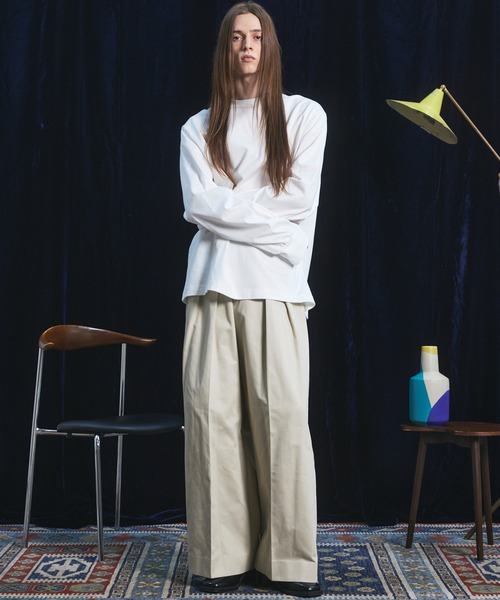 MAISON SPECIAL(メゾンスペシャル)の「《UNISEX》Gentle Heavy-weight Single Jersey Prime-Over Long-sleeved T-shirt/ジェントルヘビーオンス天竺プライムオーバーロングスリーブTシャツ【MAISON SPECIAL/メゾンスペシャル】(Tシャツ/カットソー・メンズ・チャコールグレー/ブラック/ピンク/ホワイト・2/1/0)」の7枚目の写真