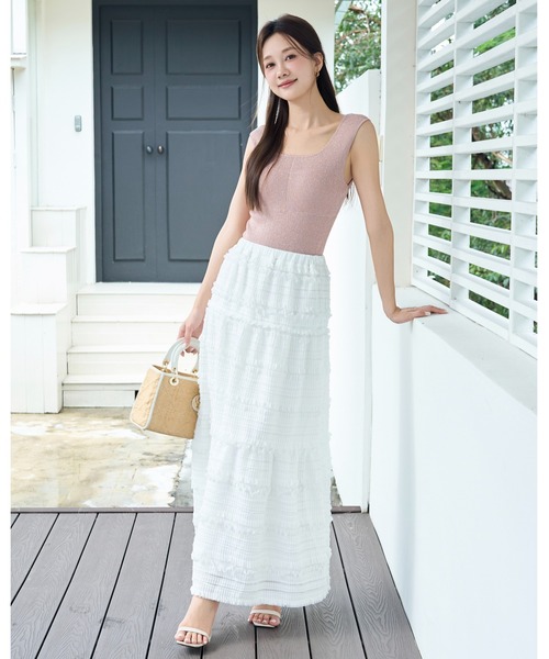 BIRTHDAY BASH(バースデイバッシュ)の「SHIRRING TIERED SKIRT(シャーリングティアードスカート)(スカート・レディース・ブラック/ホワイト/サックスブルー・FREE)」の22枚目の写真