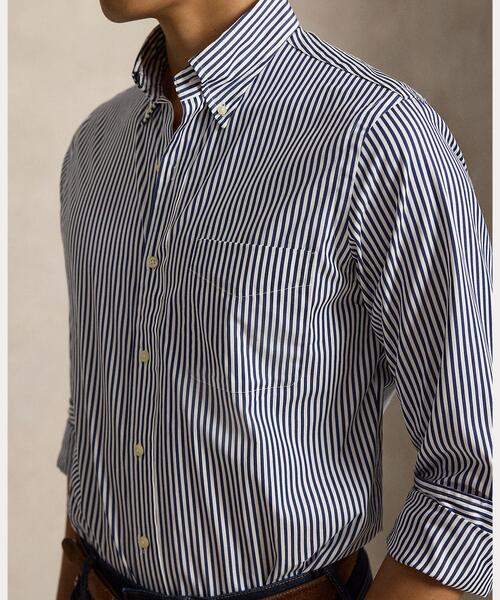 POLO RALPH LAUREN(ポロ ラルフ ローレン)の「クラシック フィット ストライプド ポプリン シャツ(シャツ/ブラウス・メンズ・ネイビー系1・L/M/S/XS)」の2枚目の写真
