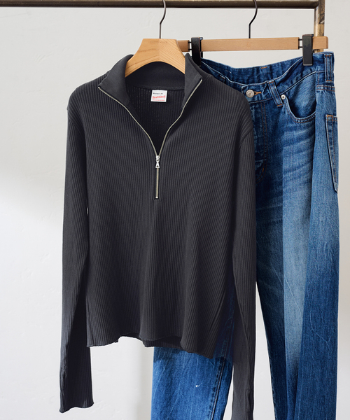 FRAMeWORK(フレームワーク)の「Healthknit/ヘルスニット アーミーリブ ハーフジップ(Tシャツ/カットソー・レディース・アイボリー/スミクロ・FREE)」の1枚目の写真