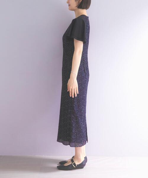 URBAN RESEARCH ROSSO WOMEN(アーバンリサーチ ロッソ)の「kaene パイピングスリーブラメドビードレス(ワンピース・レディース・ブラック/モカ・36)」の7枚目の写真