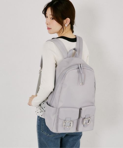 tocco closet(トッコ クローゼット)の「ビジューバックル付きナイロンバッグ(バックパック/リュック・レディース・ブラック/ネイビー/グレー・FREE)」の10枚目の写真