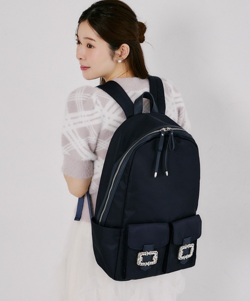 tocco closet(トッコ クローゼット)の「ビジューバックル付きナイロンバッグ(バックパック/リュック・レディース・ブラック/ネイビー/グレー・FREE)」の14枚目の写真