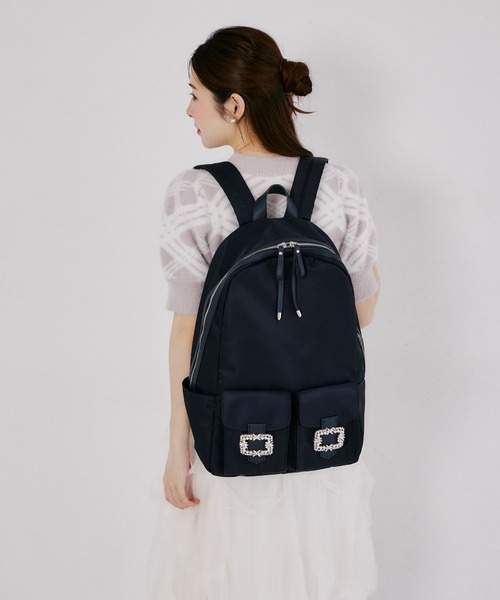 tocco closet(トッコ クローゼット)の「ビジューバックル付きナイロンバッグ(バックパック/リュック・レディース・ブラック/ネイビー/グレー・FREE)」の13枚目の写真