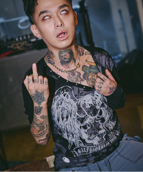 GALFY（ガルフィー）の「『GALFY/ガルフィー』あの頃の兄ちゃん SKULL TEE【Z】（Tシャツ/カットソー・レディース・グレー/ブラック/ホワイト・XL/L）」の19枚目の写真