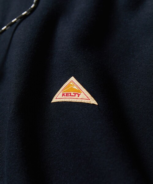 KELTY(ケルティ)の「KELTY/ケルティ 限定展開 KELTY×FREAK'S STORE/ケルティ 別注 ワンポイント ヴィンテージロゴ プルオーバーパーカー/フーディー(パーカー・メンズ・ブラウン/ブラック/ネイビー/チャコールグレー/ライトグレー/オフホワイト/ベージュ・MEDIUM/X-LARGE/SMALL/LARGE)」の13枚目の写真