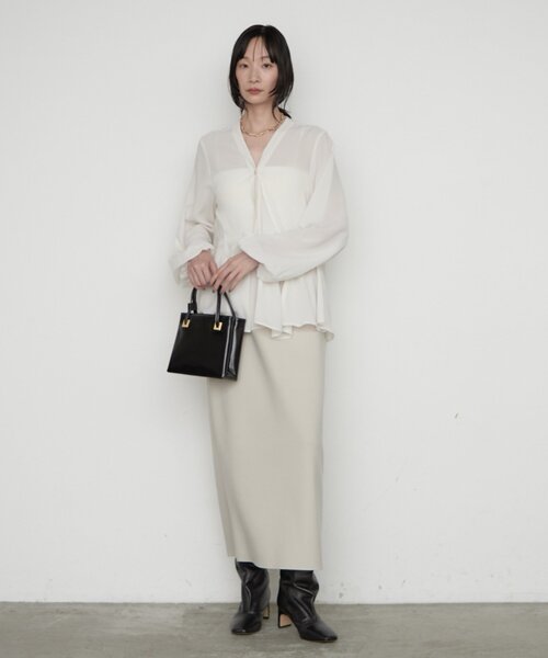 LOUNGEDRESS(ラウンジドレス)の「《美シルエット》ペプラムVブラウス 秋服(シャツ/ブラウス・レディース・パープル/アイボリー/ブラウン・FREE)」の21枚目の写真