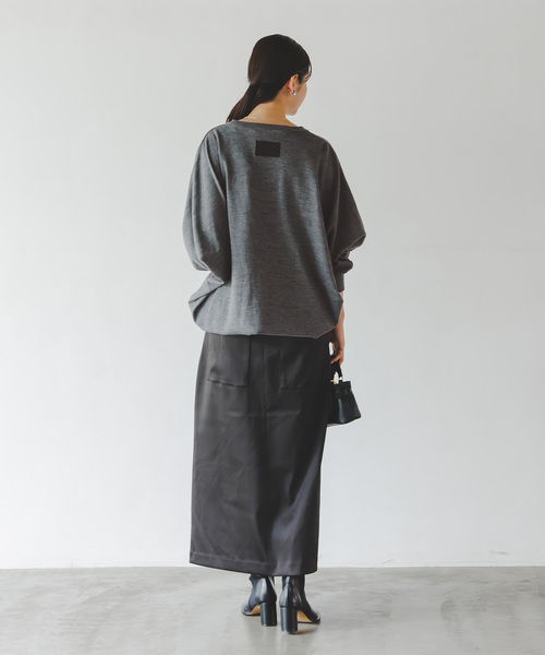 COGTHEBIGSMOKE(コグザビッグスモーク)の「COG THE BIGSMOKE/コグザビッグスモーク ORI V NECK TOP(Tシャツ/カットソー・レディース・ライトグレー/アイボリー/レッド・FREE)」の8枚目の写真