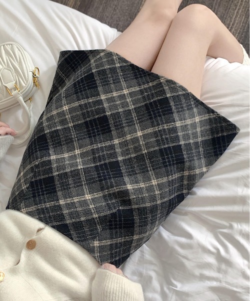 Bifrost(ビフレスト)の「チエックミニスカート(スカート・レディース・ブラウン/ネイビー・L/M)」の3枚目の写真