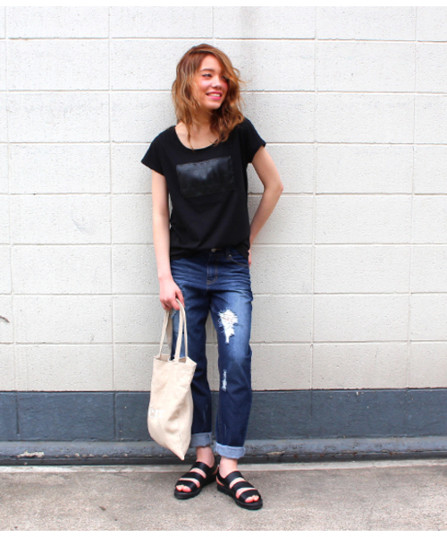ANAP(アナップ)の「クラッシュデニム(デニムパンツ・レディース・ライトブルー/ブルー/ホワイト・LARGE/SMALL/MEDIUM)」の3枚目の写真