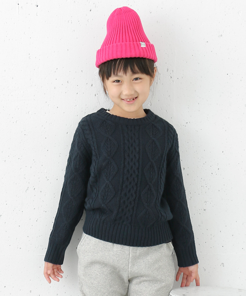 URBAN RESEARCH DOORS（アーバンリサーチドアーズ）の「DOORS ケーブル編みPO（ニット/セーター・キッズ・オフホワイト/ネイビー・120/135/105/90）」の2枚目の写真