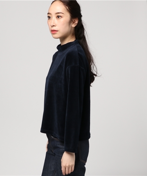 earth music&ecology（アースミュージックアンドエコロジー）の「コーデュロイハイネックプルオーバー（Tシャツ/カットソー・レディース・ピンク/キャメル/グレー/ネイビー・FREE）」の6枚目の写真