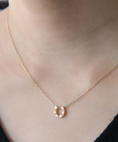 colleca la（コレカラ）の「ホースシューネックレス（ネックレス・レディース・ゴールド/シルバー・ﾌﾘ-）」の8枚目の写真